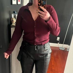 Old navy long sleeve shirt